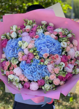 Букет " Прекрасных Гортензия" 